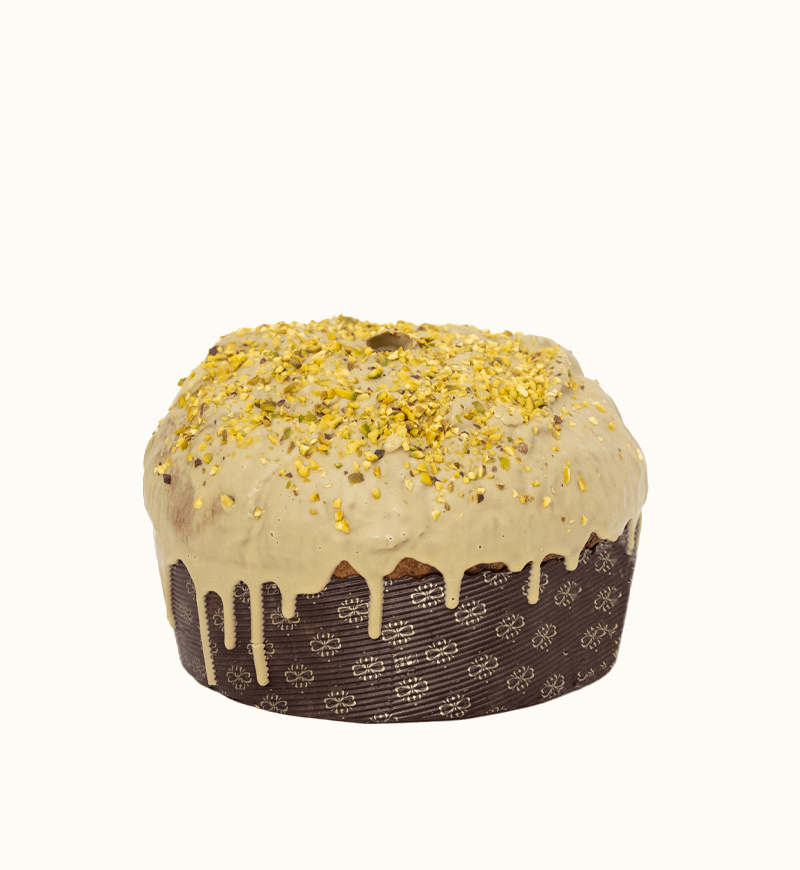 Pistacchio e amarene, una delle novità per il Natale 2023, un panettone rigorosamente fatto in casa da Valentina Di Cicco per Favole di Zucchero.