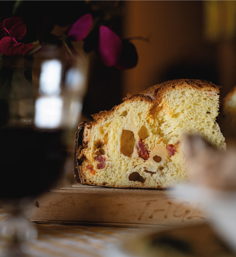 Colomba artigianale salata ripiena con saumi e formaggi misti 2 - Favole di Zucchero
